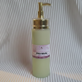 Lotion PRO-White – Éclat Pur & Correction Teint Clair